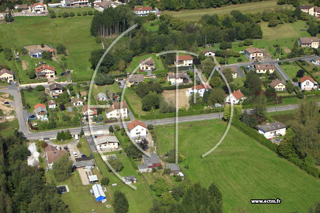 Photo arienne de Moyenmoutier (La Prelle)