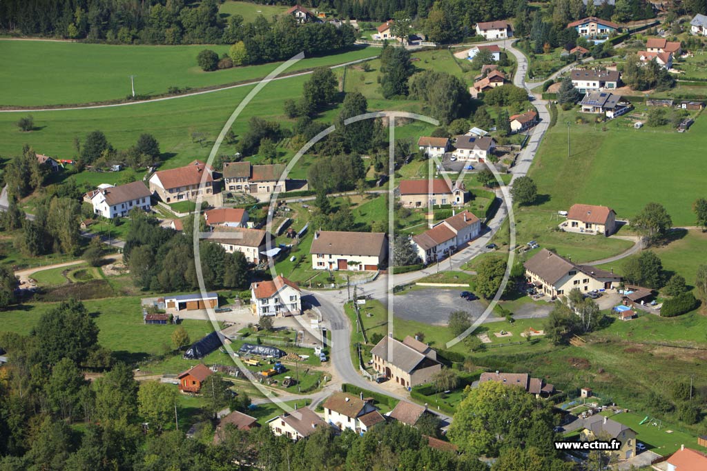 Photo arienne de Saulcy-sur-Meurthe (Anozel)