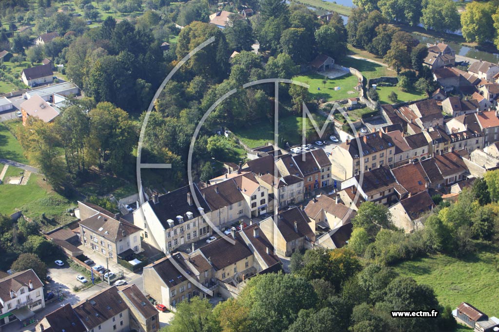 Photo arienne de Port-sur-Sane