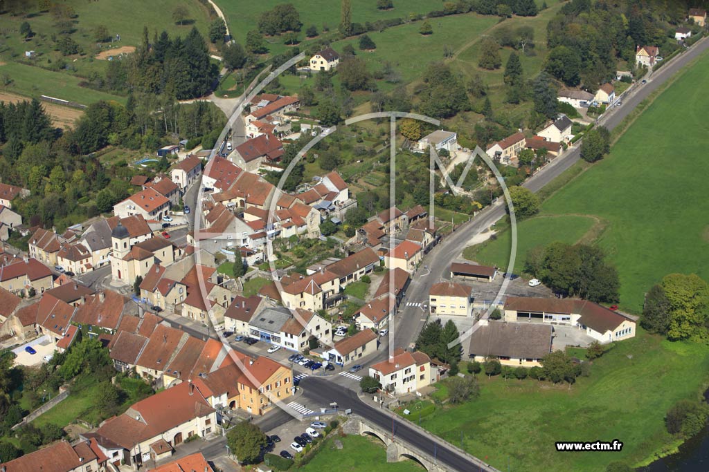 Photo arienne de Port-sur-Sane (Saint-Valre)
