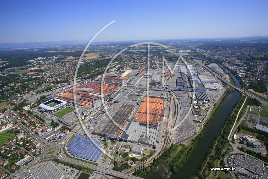 Photo arienne de Sochaux (Usine Peugeot)