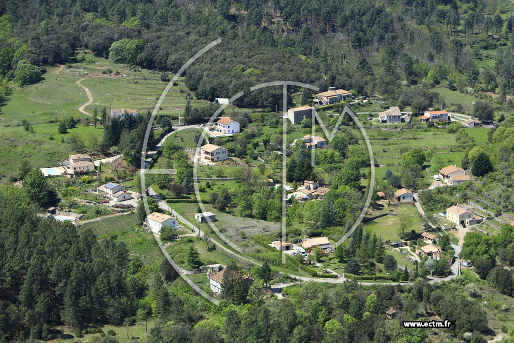 Photo arienne de Les Salles-du-Gardon (Aubenas)