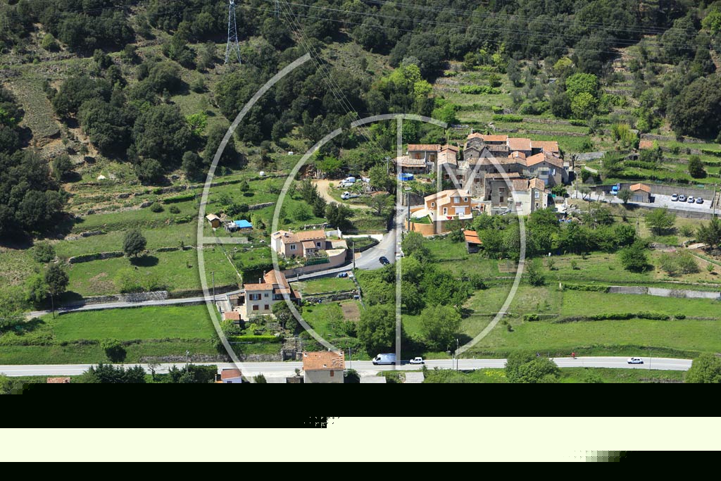 Photo arienne de Les Salles-du-Gardon (L'Habitarelle)