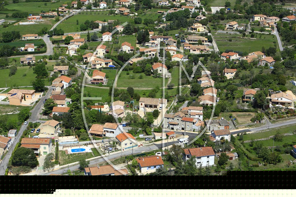 Photo arienne de Saint-Julien-les-Rosiers (Les Rosiers)