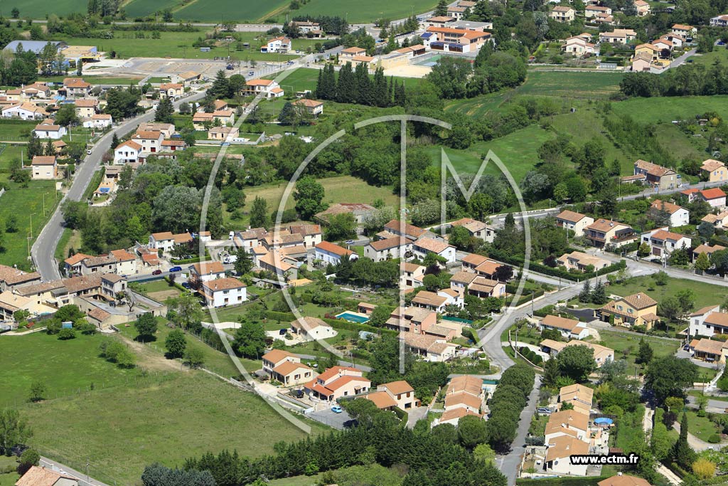 Photo arienne de Saint-Julien-les-Rosiers (Saint Julien)