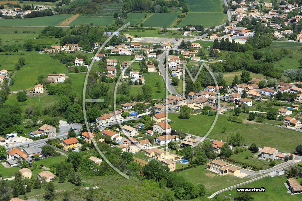 Photo arienne de Saint-Julien-les-Rosiers (Saint Julien)
