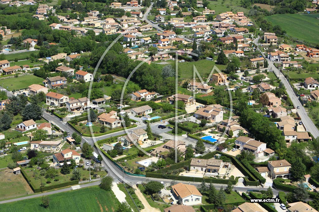 Photo arienne de Saint-Julien-les-Rosiers (Saint Julien)