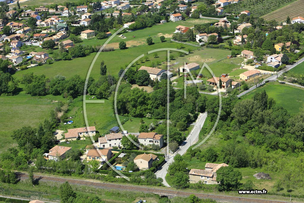 Photo arienne de Saint-Privat-des-Vieux (Saint-Alban)