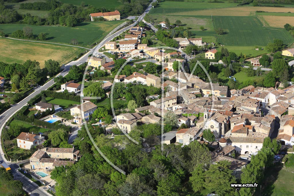 Photo arienne de Allgre-les-Fumades (Auzon)