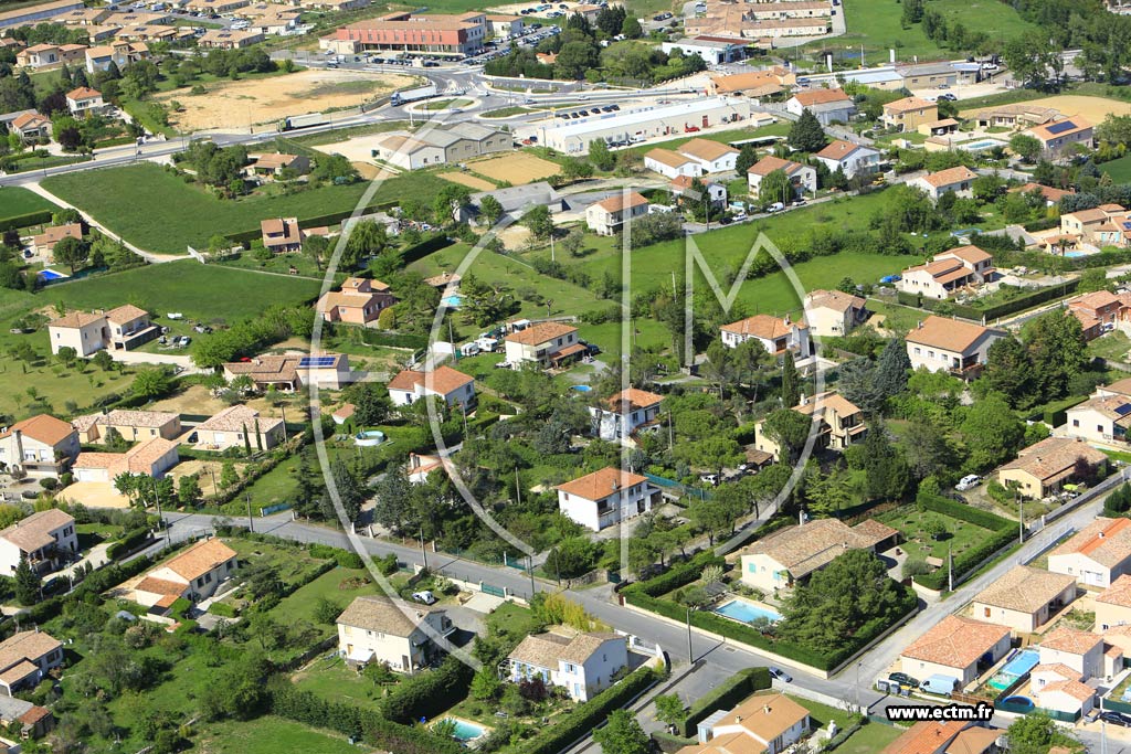 Photo arienne de Saint-Privat-des-Vieux (Le Rieu de Saint Privat)