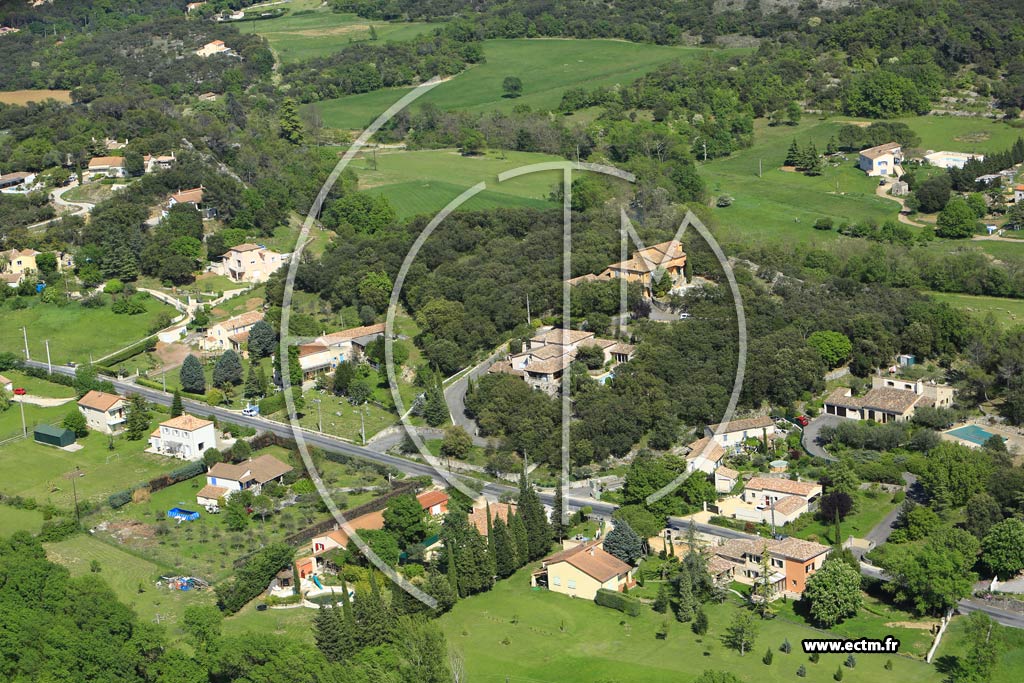 Photo arienne de Saint-Privat-des-Vieux (Le Rieu de Saint Privat)