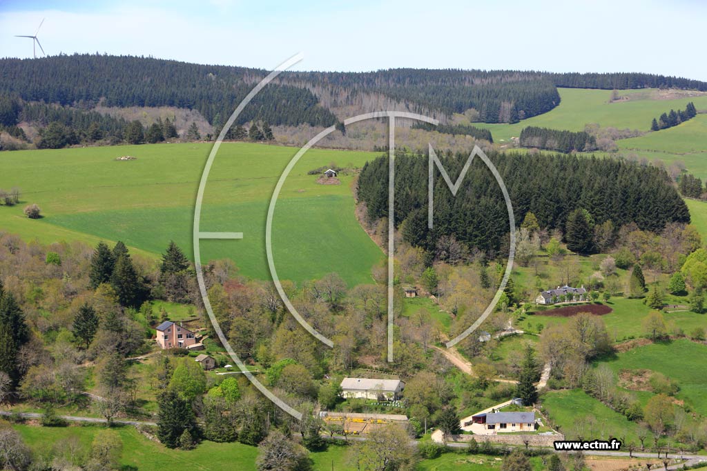 Photo arienne de Castelnau-Pgayrols (Estalane)