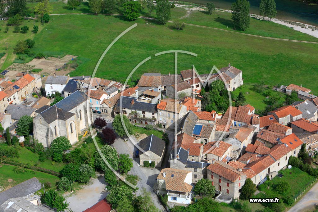 Photo arienne de Comprgnac