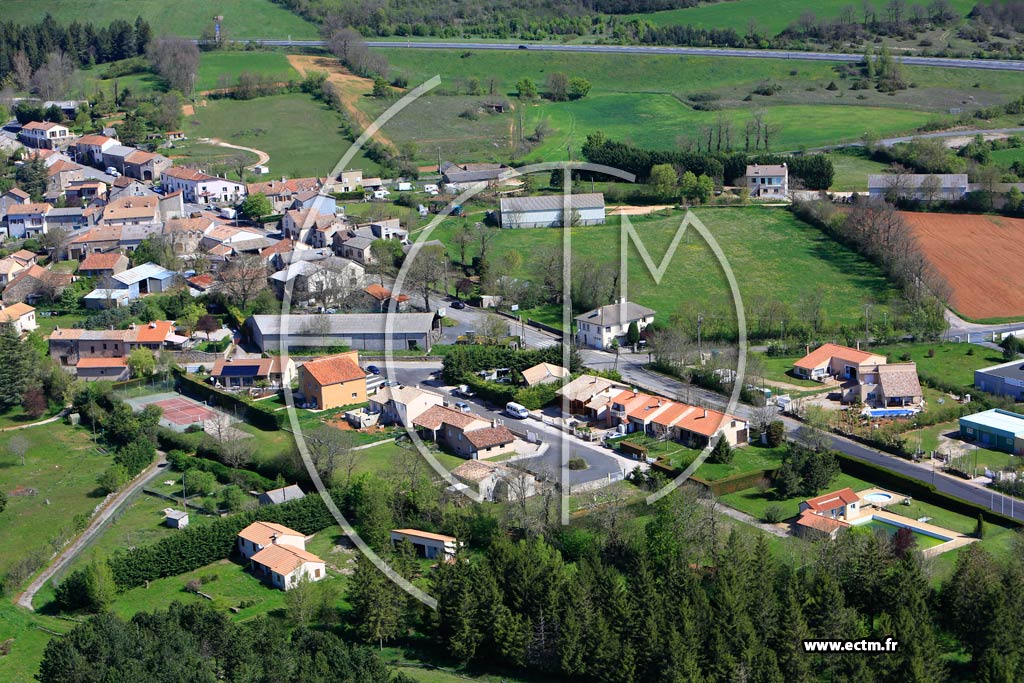 Photo arienne de L'Hospitalet-du-Larzac