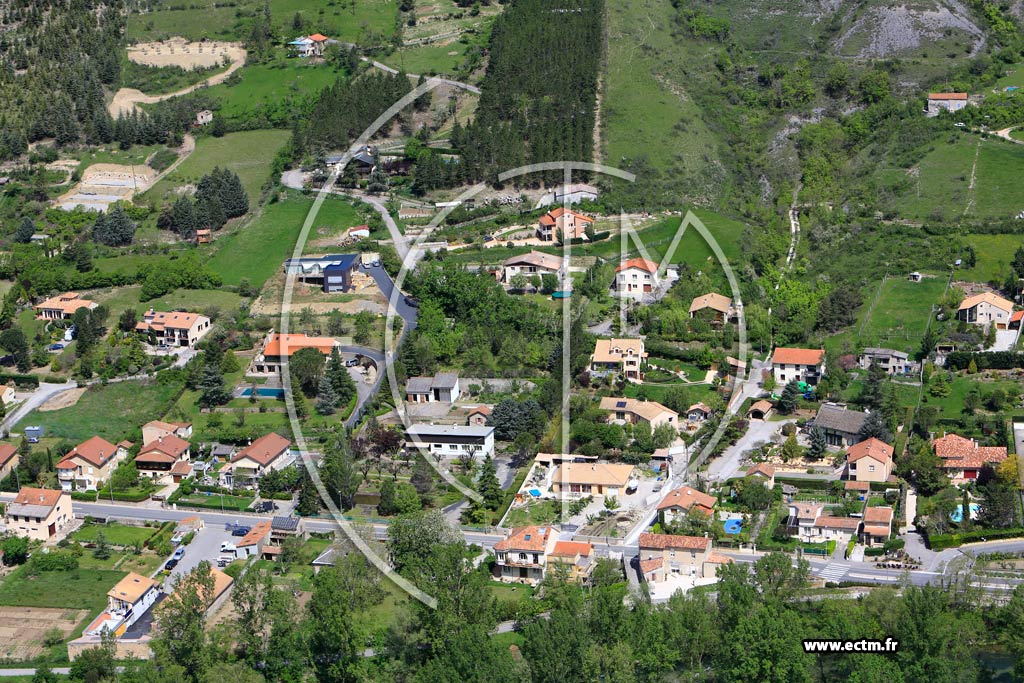 Photo arienne de Millau (La Pomarde)