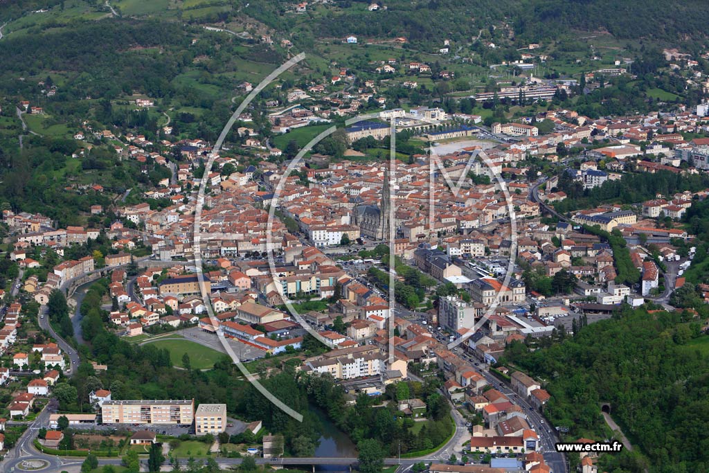 Photo arienne de Saint-Affrique