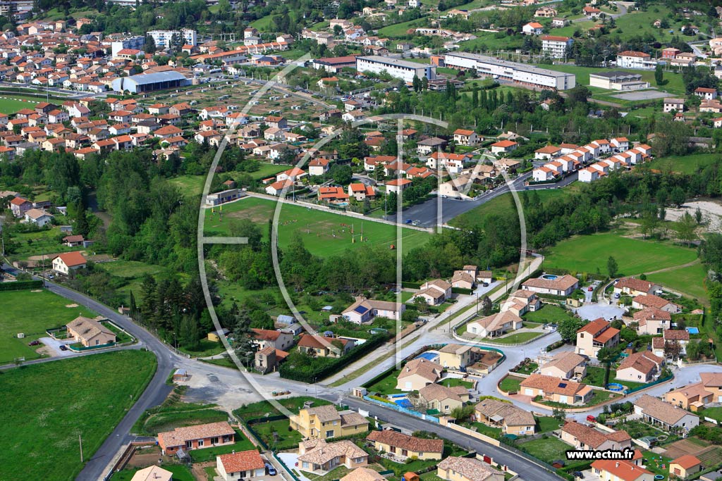 Photo arienne de Saint-Affrique (Le Travers de Couat)