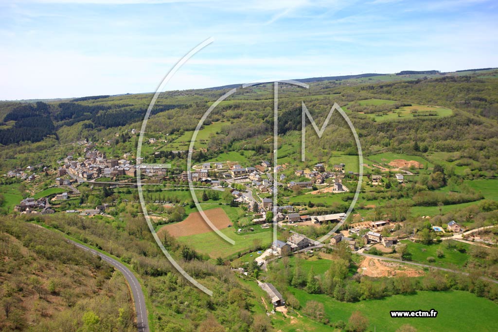 Photo arienne de Saint-Beauzly