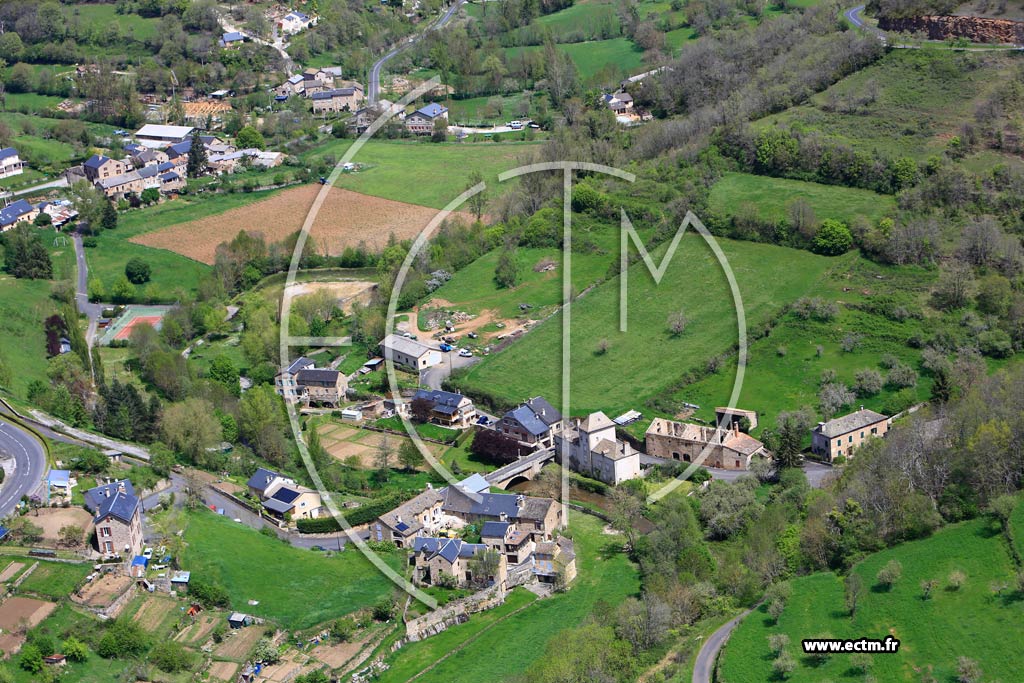 Photo arienne de Saint-Beauzly