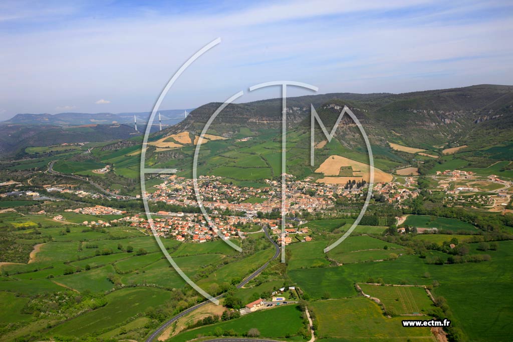 Photo arienne de Saint-Georges-de-Luzenon