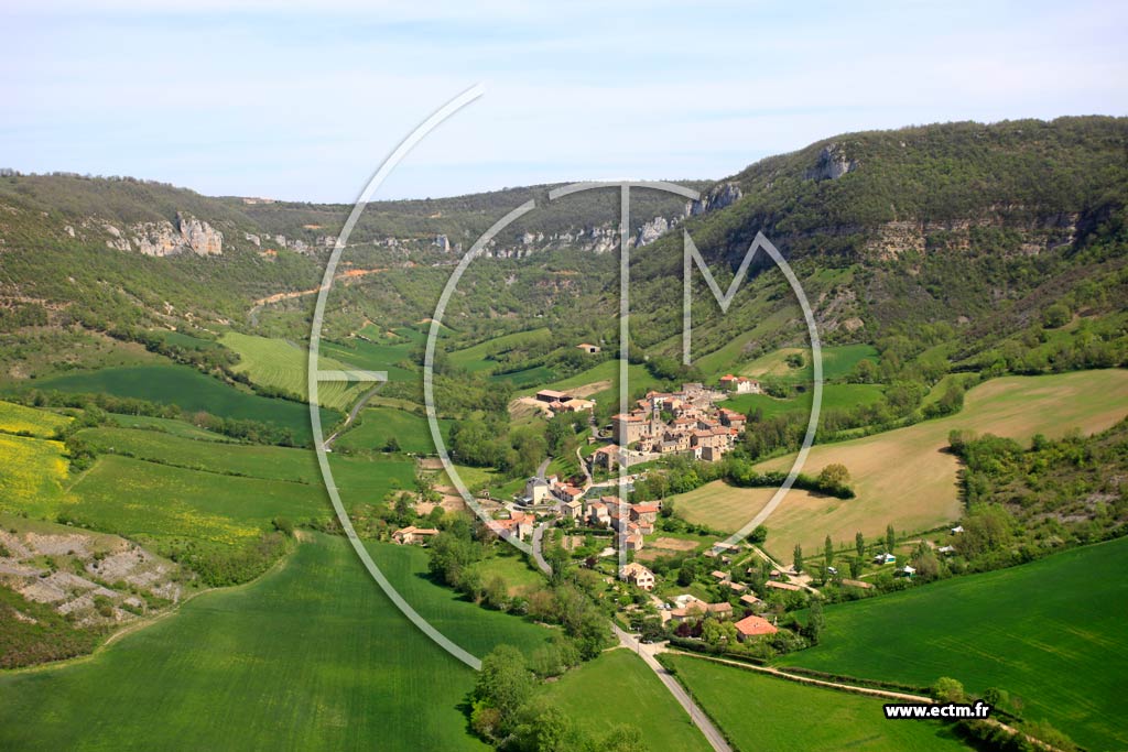 Photo arienne de Saint-Georges-de-Luzenon (Saint-Geniez de Bertrand)