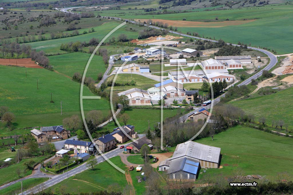Photo arienne de Saint-Lons (La Glne)