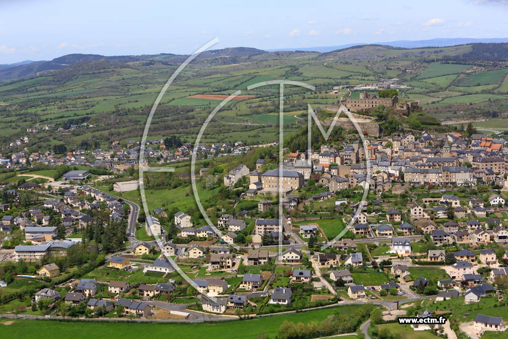 Photo arienne de Svrac-le-Chteau