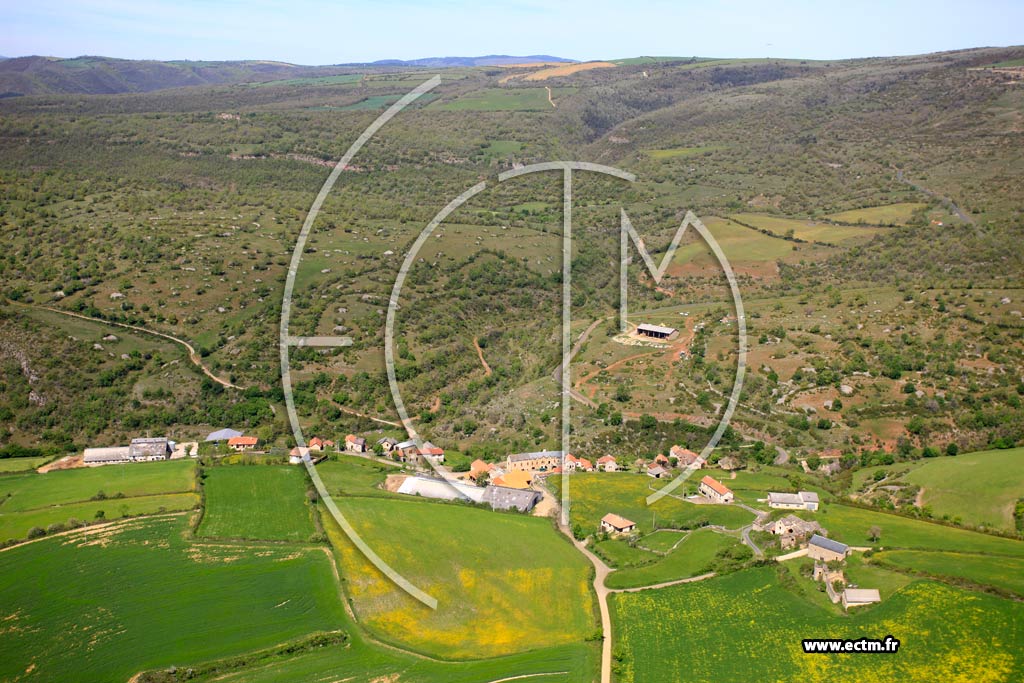 Photo arienne de Svrac-le-Chteau (Le Samonta)