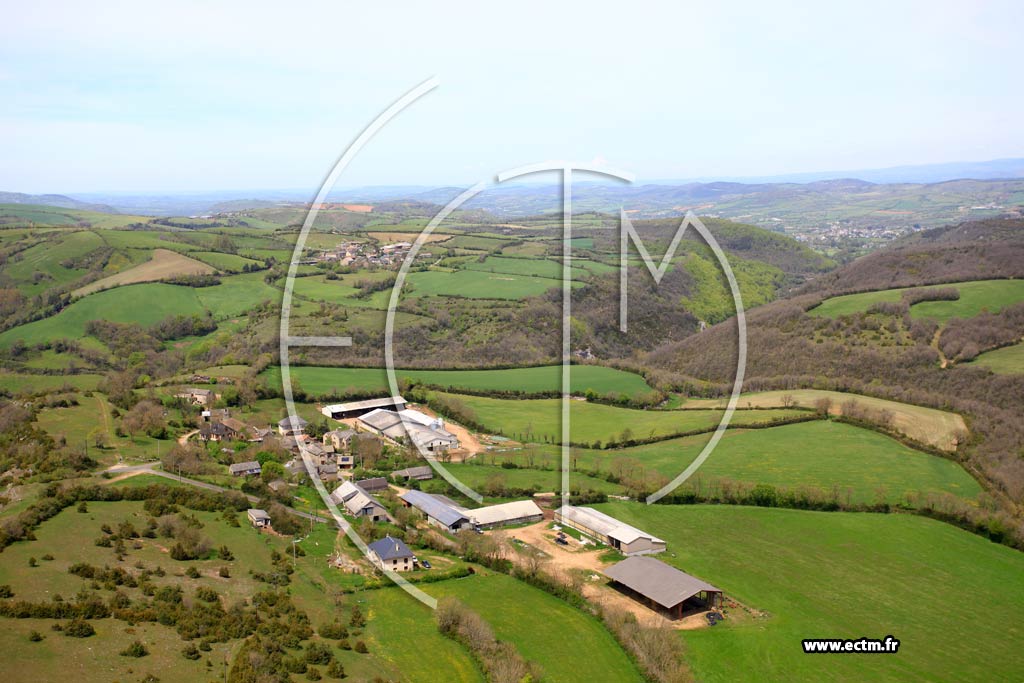 Photo arienne de Svrac-le-Chteau (Montalis)