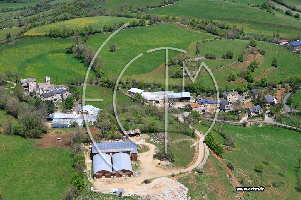 Photo arienne de Svrac-le-Chteau (Saint-Dalmazy)