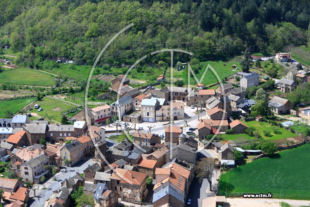 Photo arienne de Viala-du-Tarn