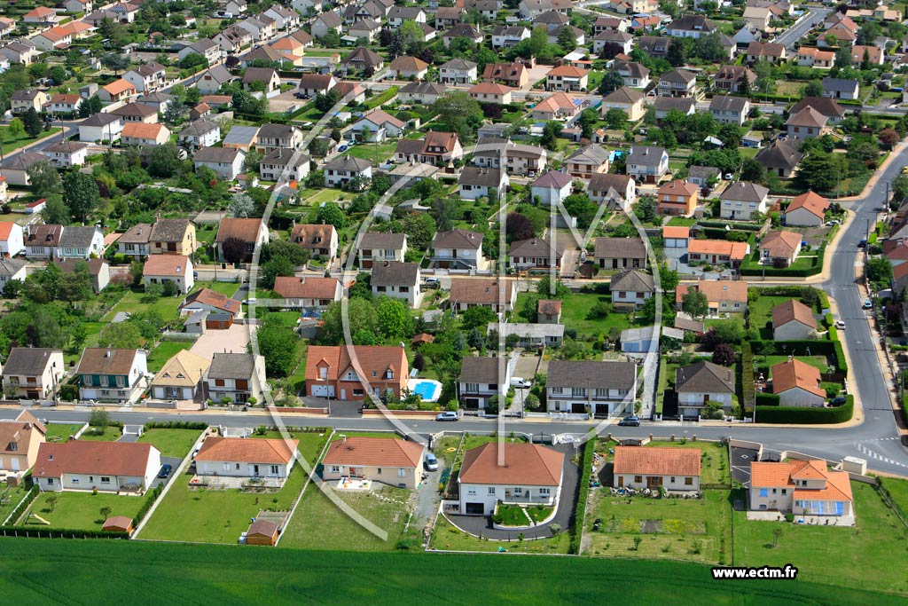 Photo arienne de Domrat (Banlieue)