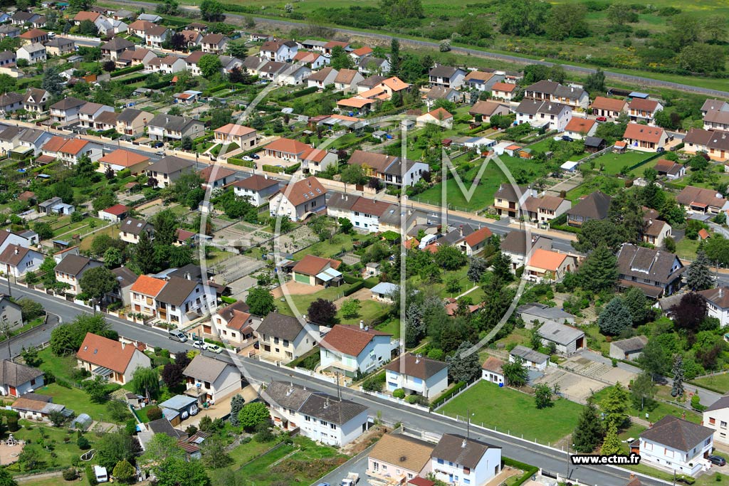 Photo arienne de Domrat (Banlieue)