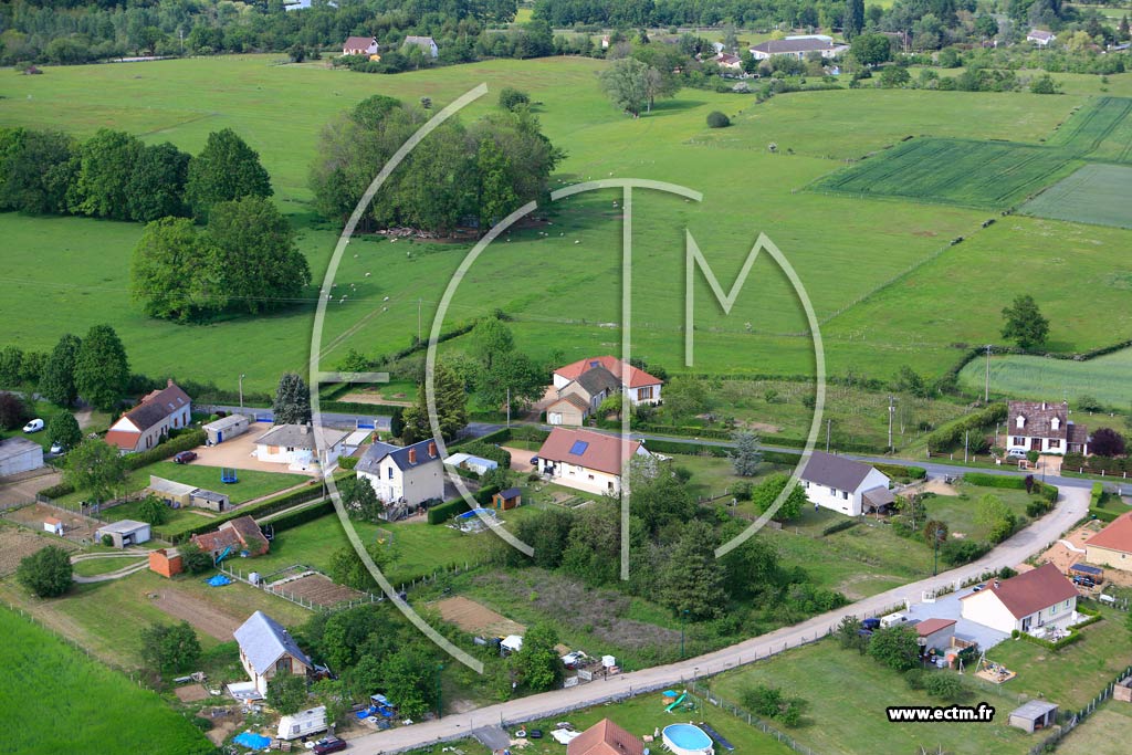 Photo arienne de Huriel (Courtioux)
