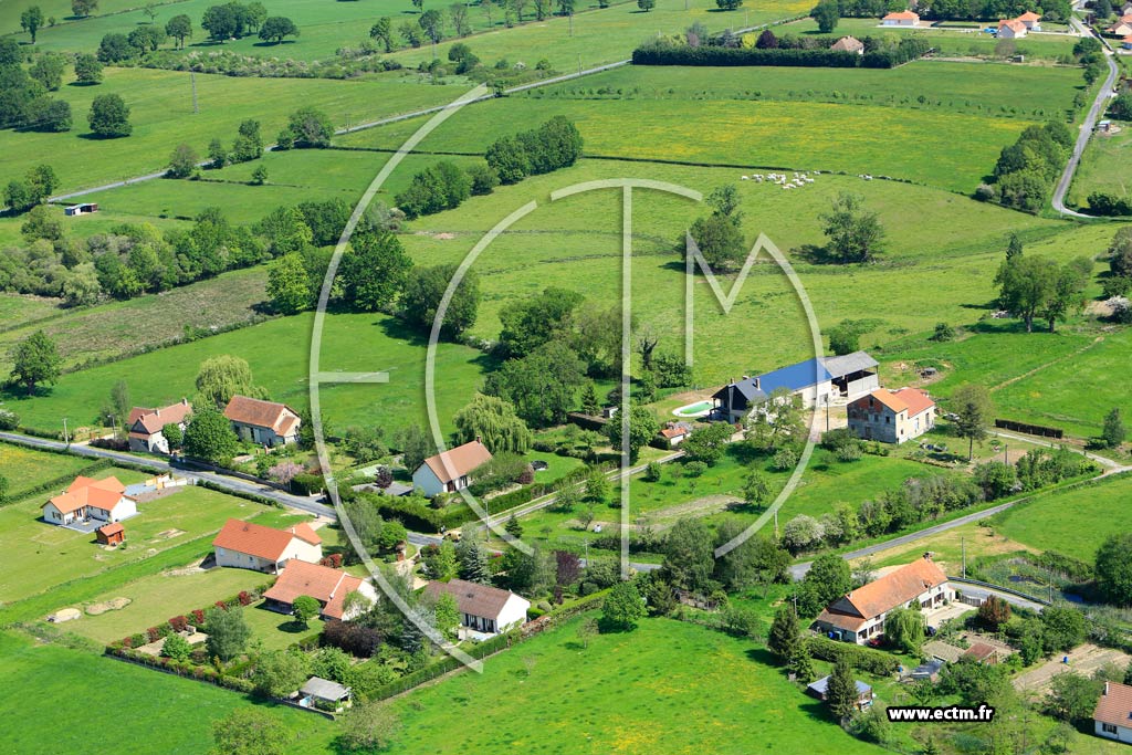 Photo arienne de Lignerolles (La Motte)