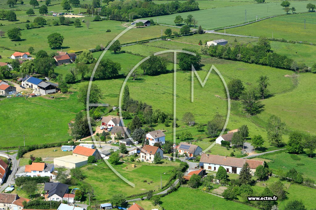 Photo arienne de Lignerolles (Le Breuil)