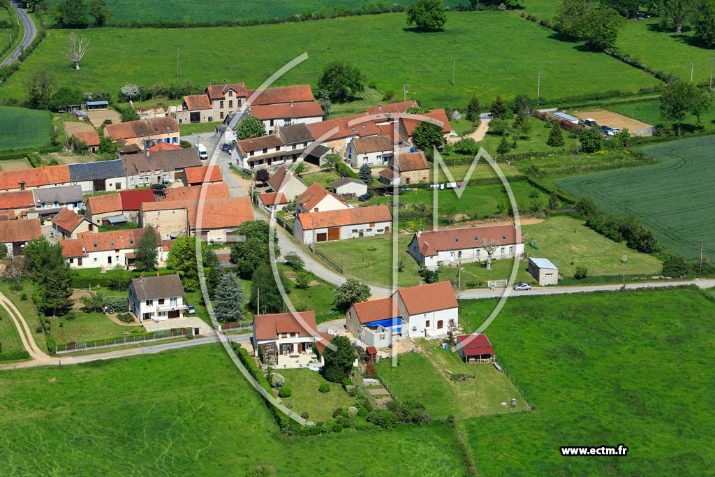Photo arienne de Lignerolles (Le Mont)