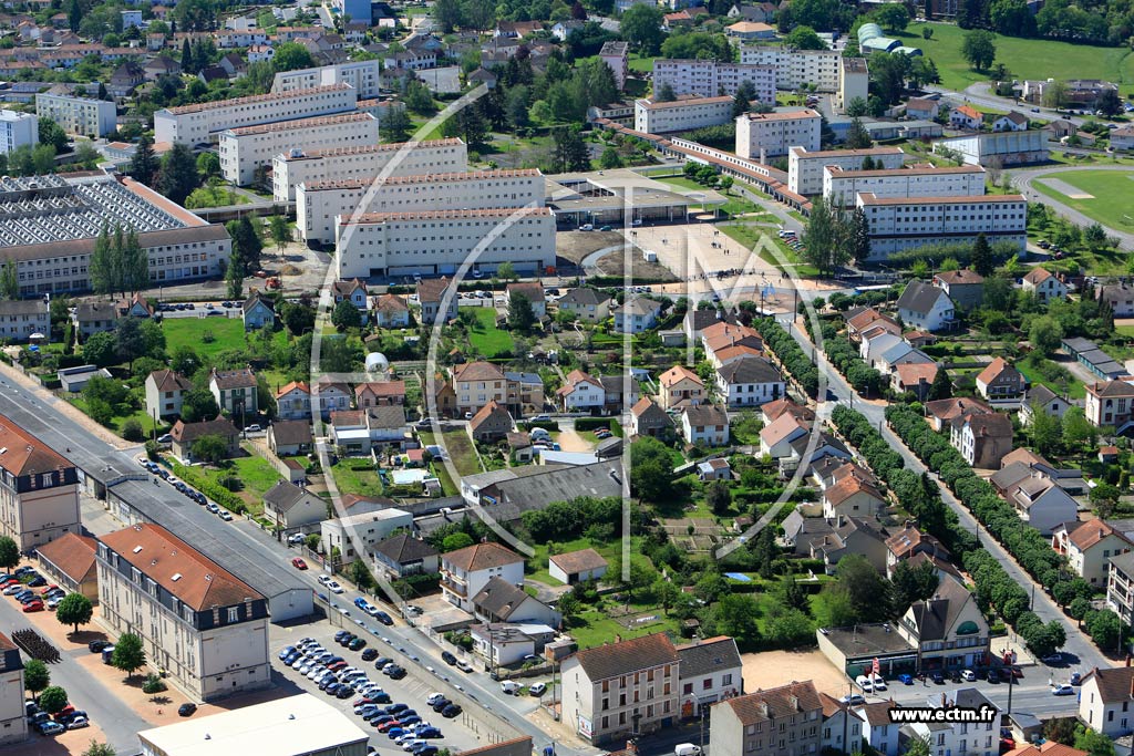 Photo arienne de Montluon (La Caserne-Les Guineberts)