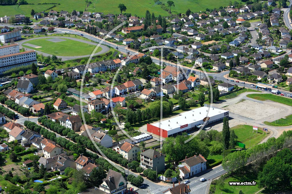 Photo arienne de Montluon (La Caserne-Les Guineberts)