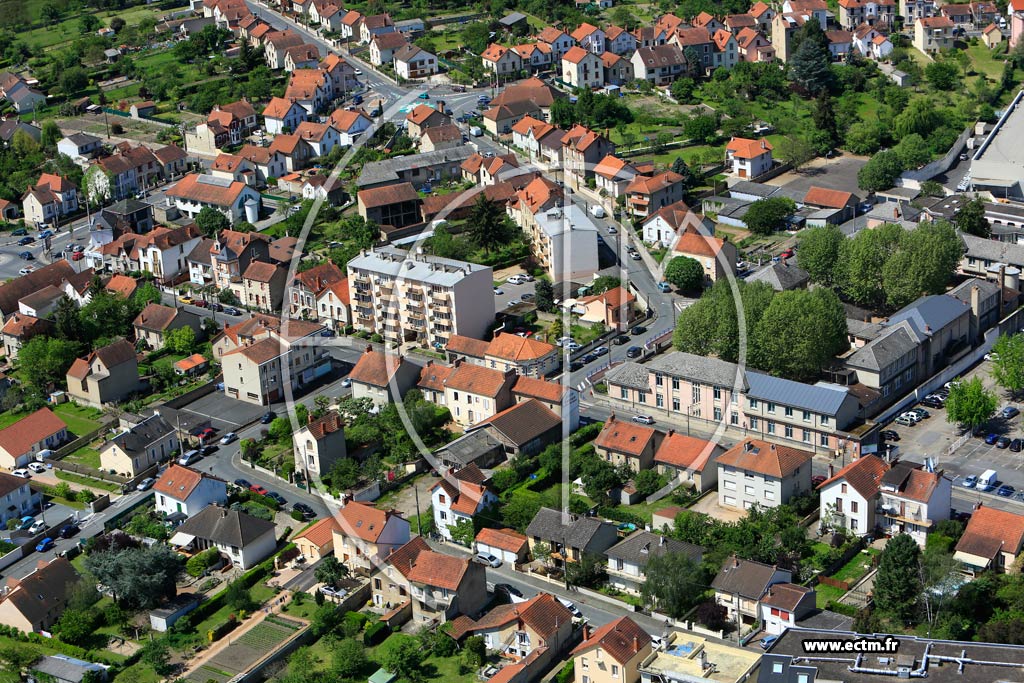 Photo arienne de Montluon (La Caserne-Les Guineberts)
