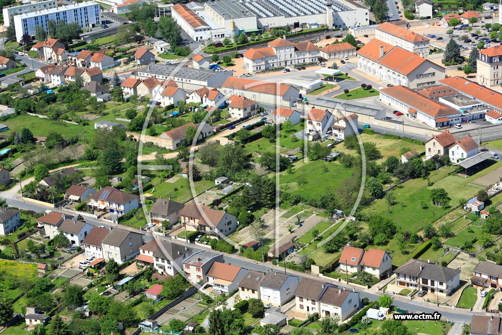 Photo arienne de Montluon (La Caserne-Les Guineberts)