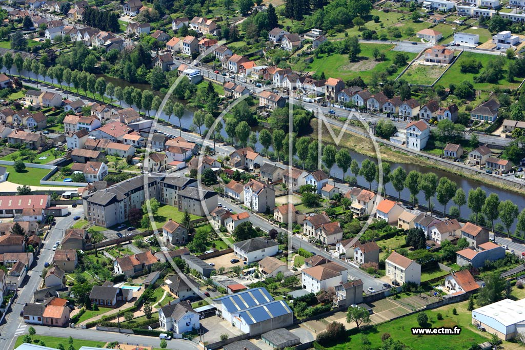 Photo arienne de Montluon (La Caserne-Les Guineberts)