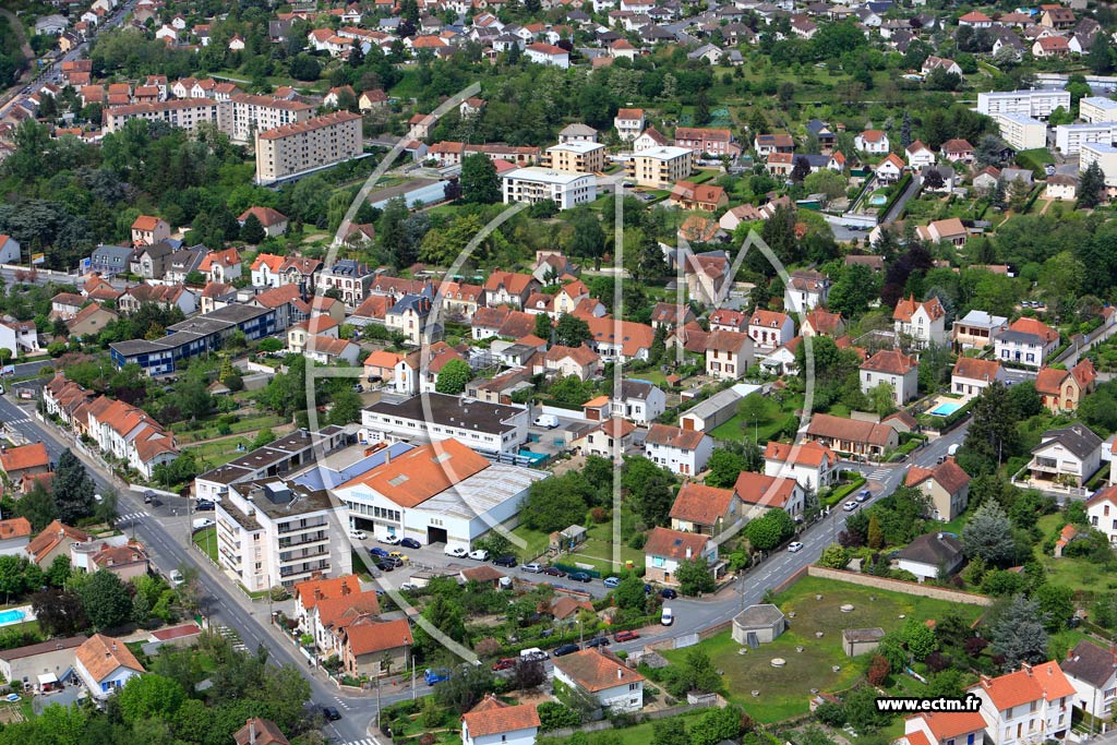 Photo arienne de Montluon (Saint Jean)