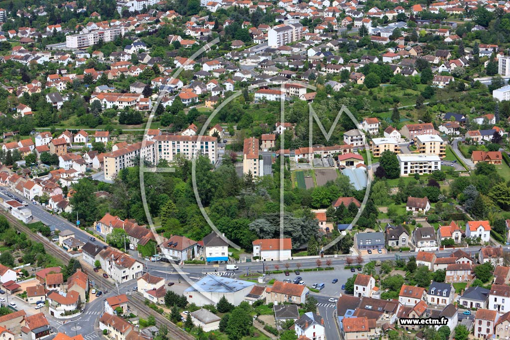 Photo arienne de Montluon (Saint Jean)