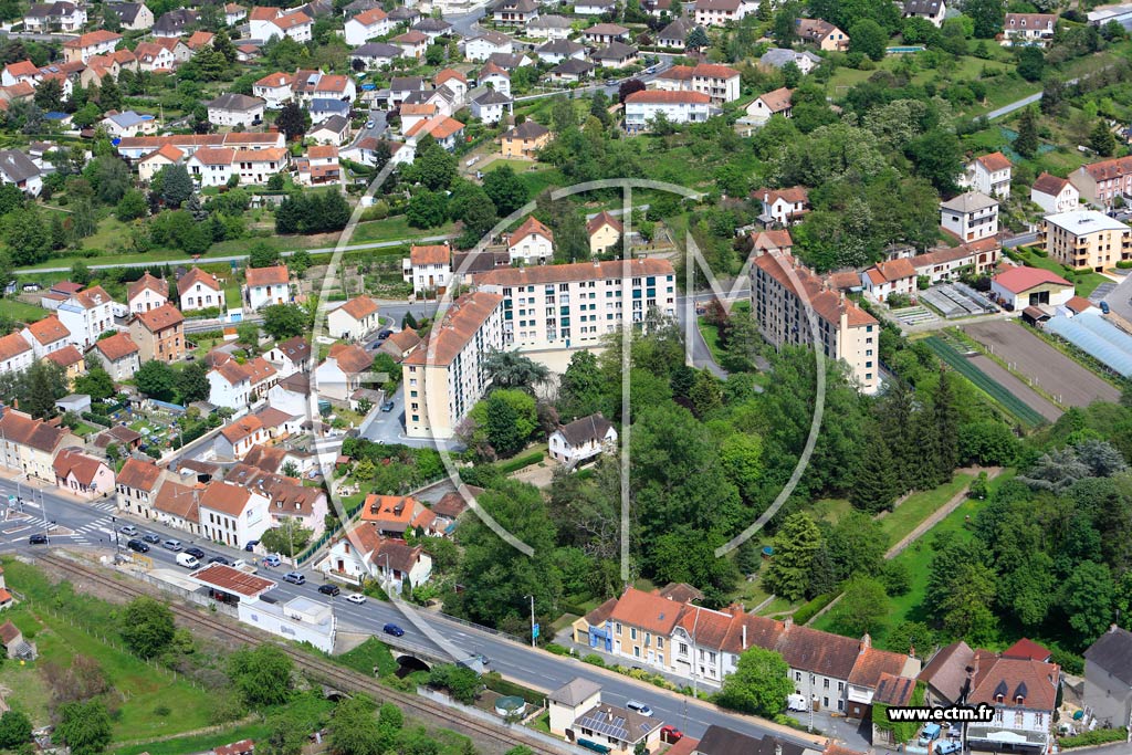 Photo arienne de Montluon (Saint Jean)