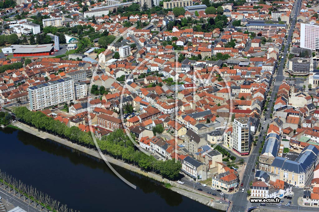 Photo arienne de Montluon (Ville Gozet)