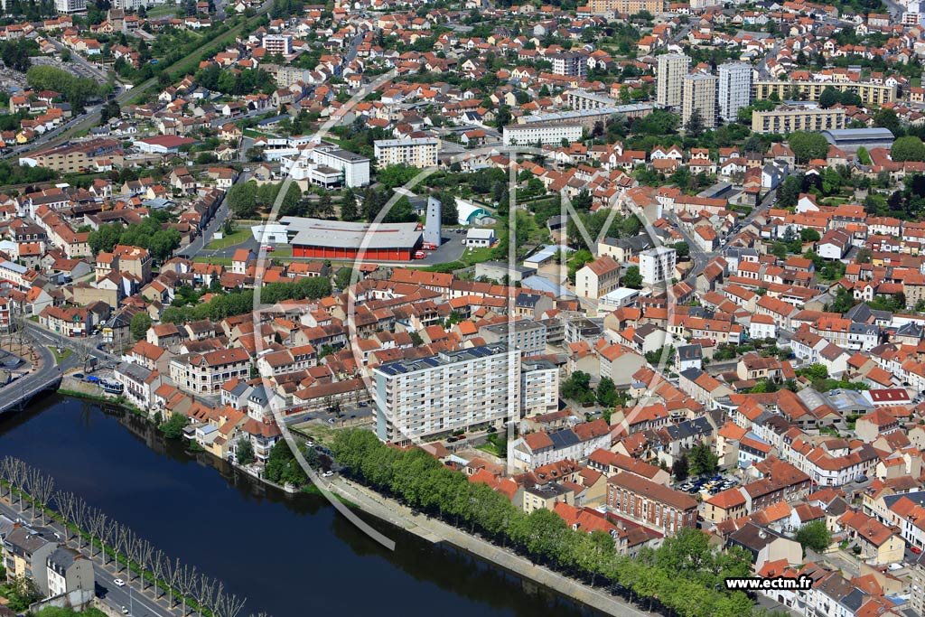 Photo arienne de Montluon (Ville Gozet)