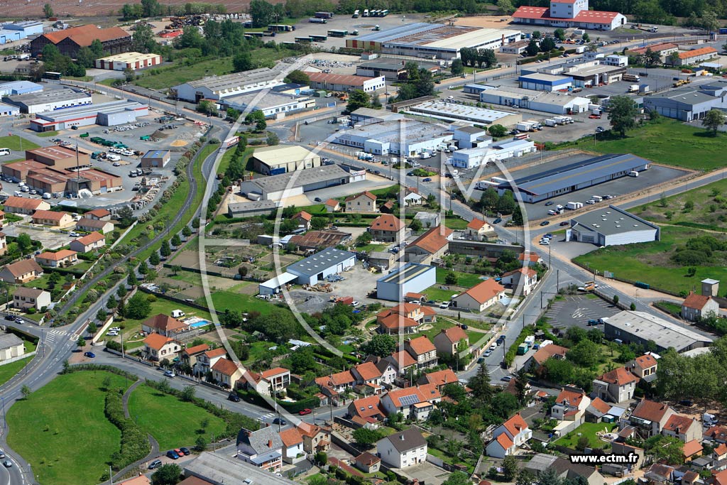 Photo arienne de Montluon (Zone Industrielle Blanzat)