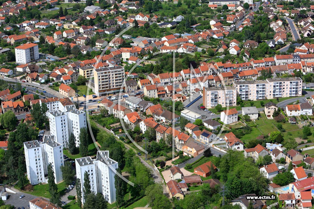 Photo arienne de Montluon (Montgacher-Cordeliers)