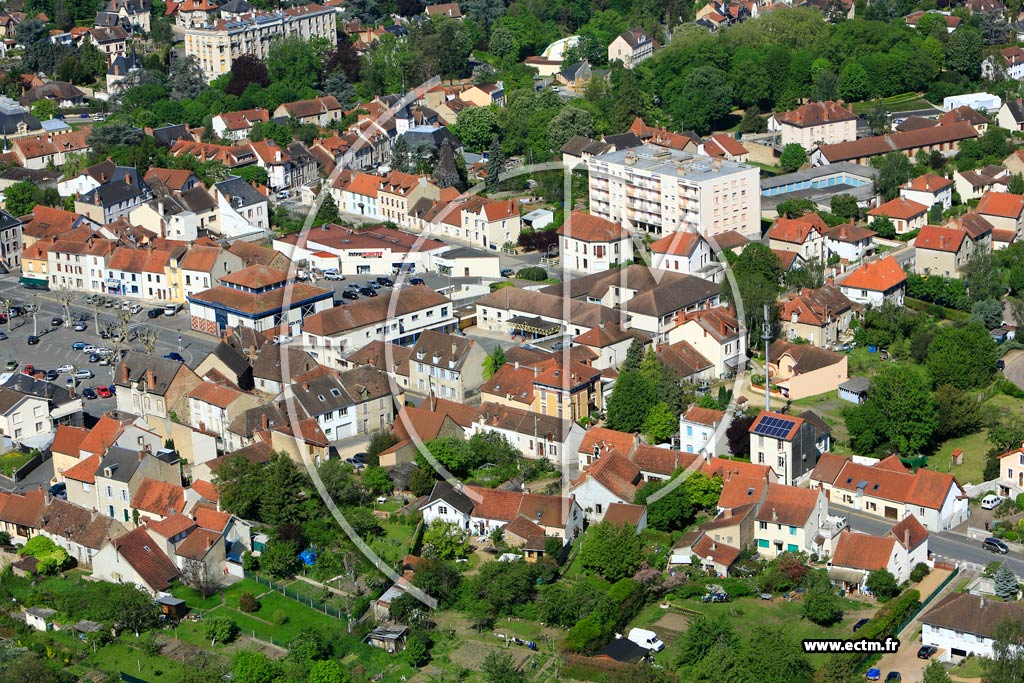 Photo arienne de Nris-les-Bains